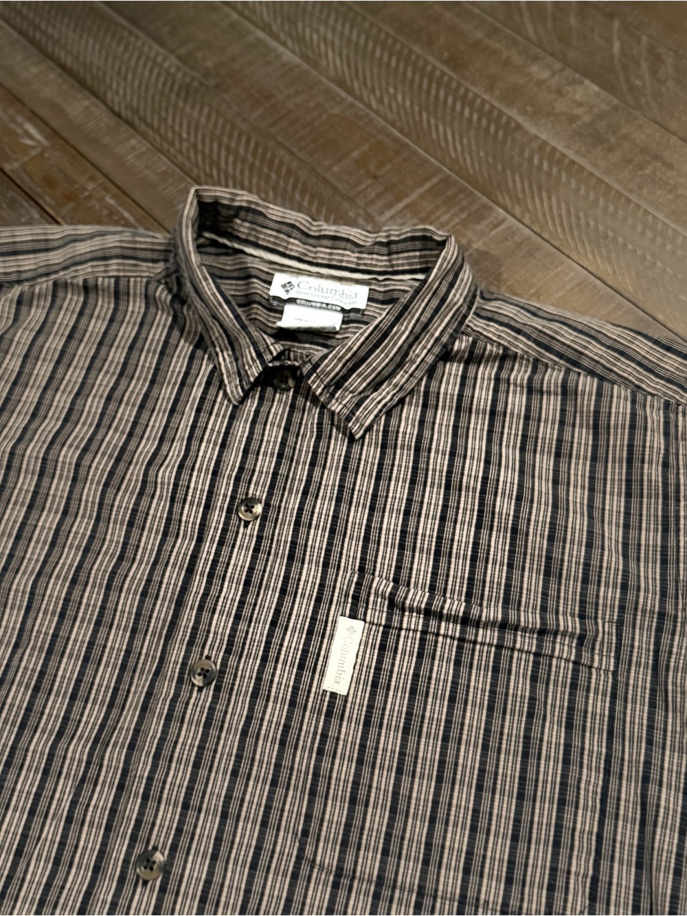 Columbia Men's Black and White Striped Button-Down Shirt